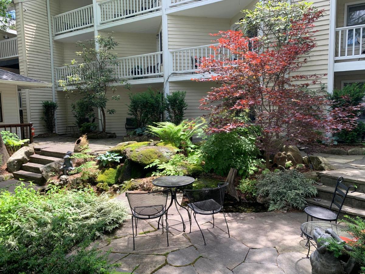 Highlands Inn Bagian luar foto
