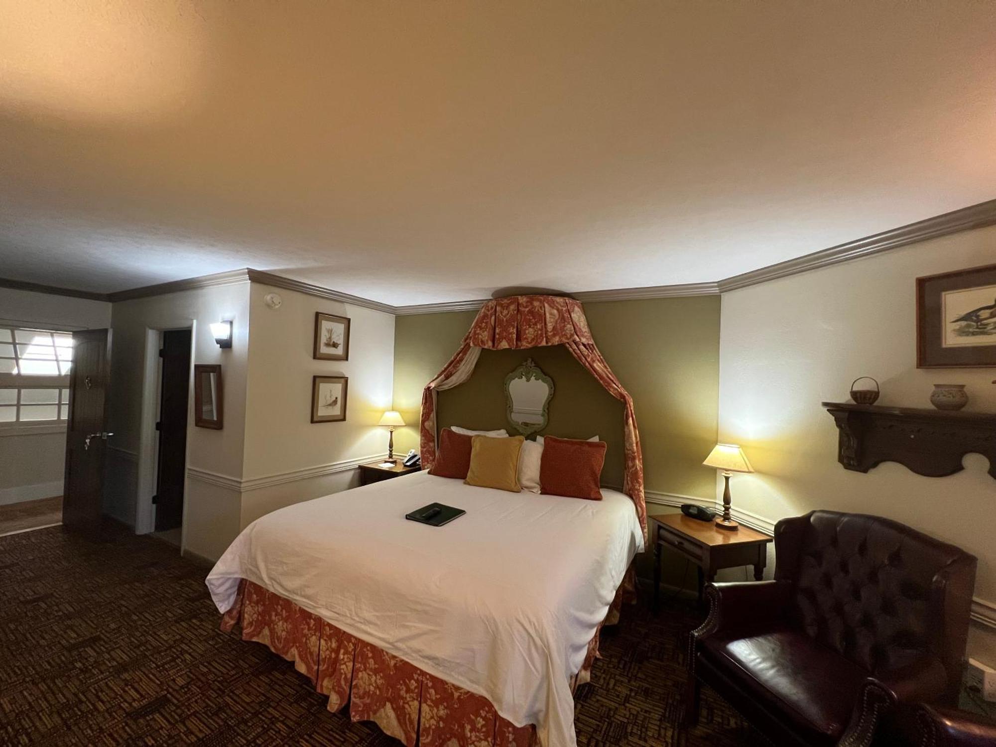 Highlands Inn Bagian luar foto