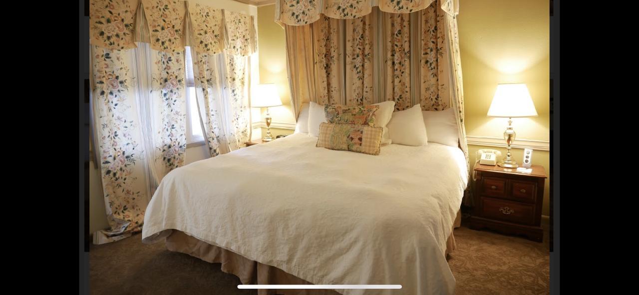 Highlands Inn Bagian luar foto